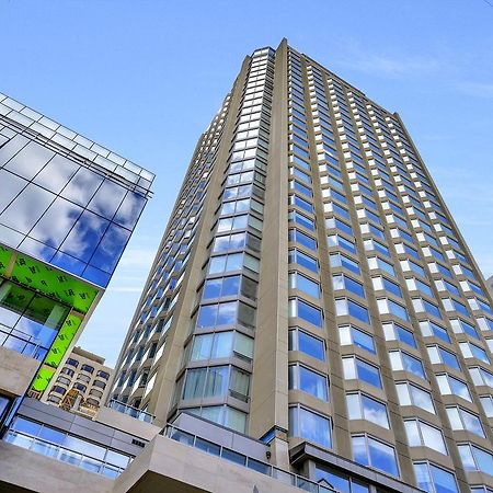 Luxury In Yorkville Toronto Bagian luar foto