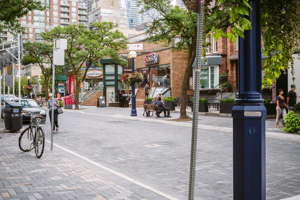 Luxury In Yorkville Toronto Bagian luar foto